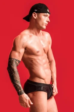 Kąpielówki Aero Black (kieszonka Push-up)